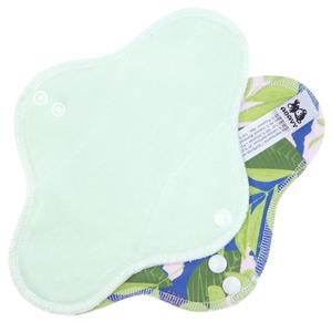Light mint/Peppermint Menstrual pad with PUL