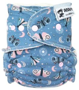 Moth Fitted diaper with snaps
